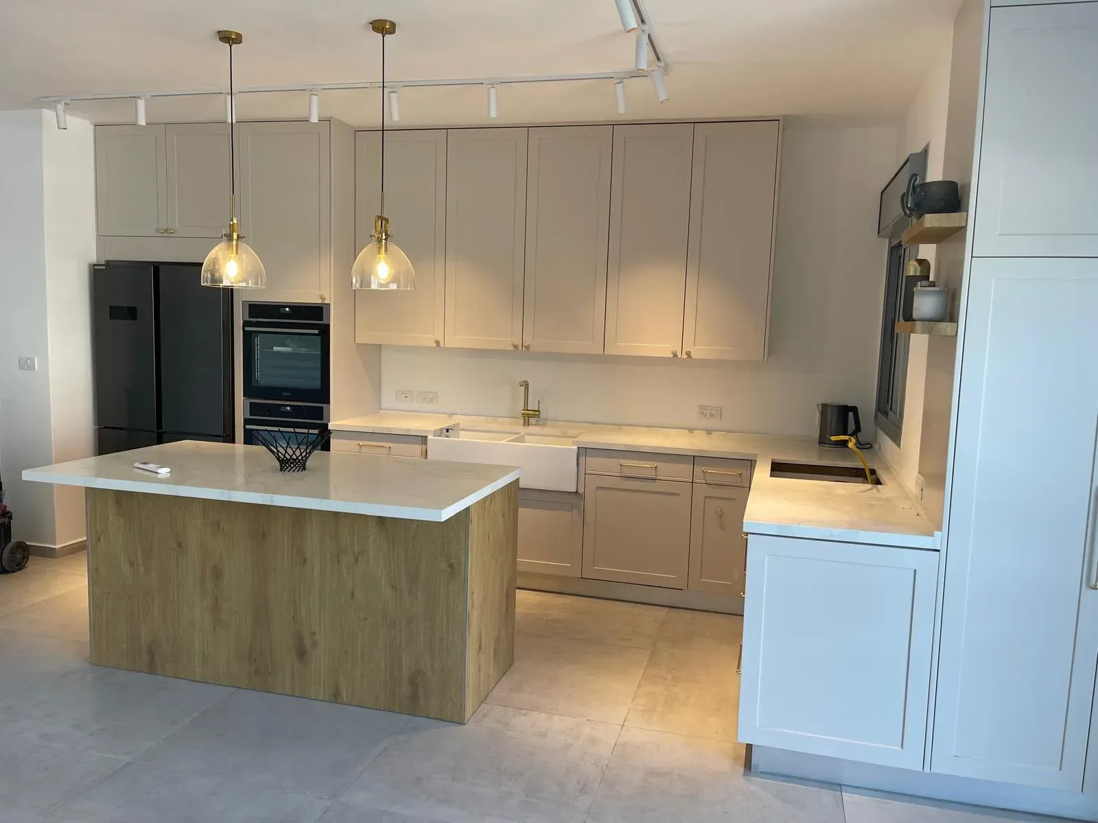 צוות מקצועי